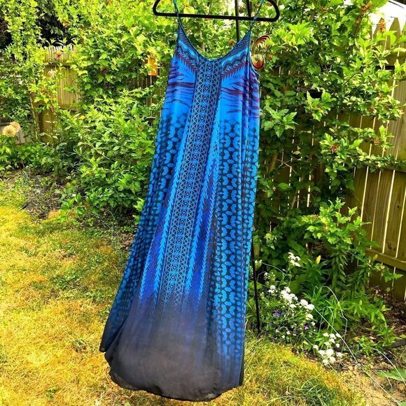 Sundress   - Picture 1 of 8